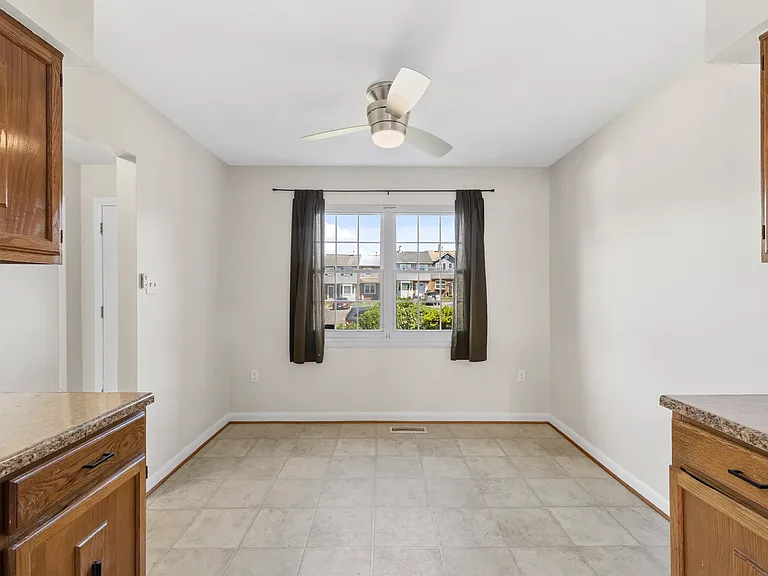 3509 Coxcomb Mews — Photo 6