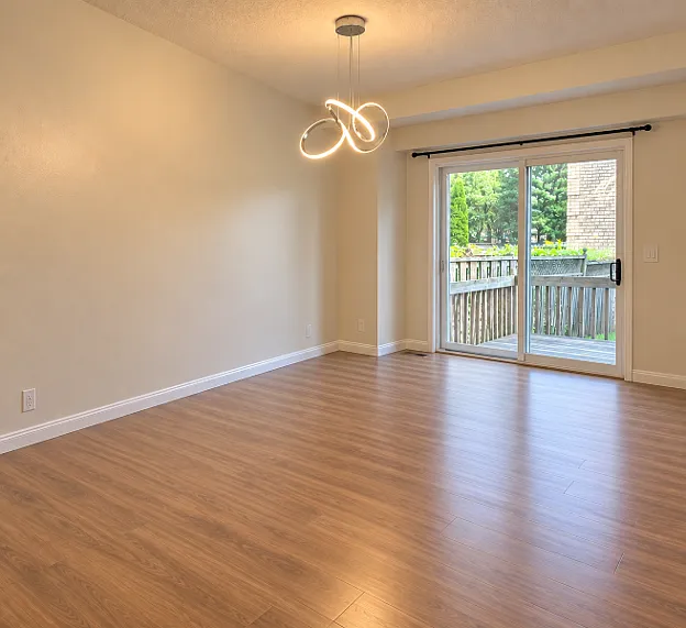 3 bed, 2.5 bath, 1600 sqft, $2,900 — Photo 3