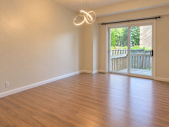 3rd image of 7 Ingold Ln