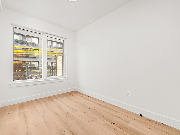5th image of 343 Himrod St #902