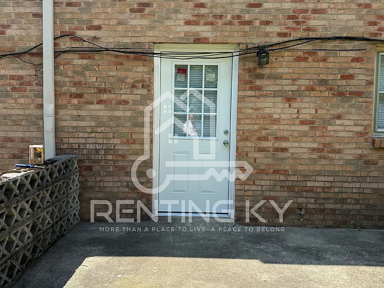 1663 Foxhaven Dr — Photo 11