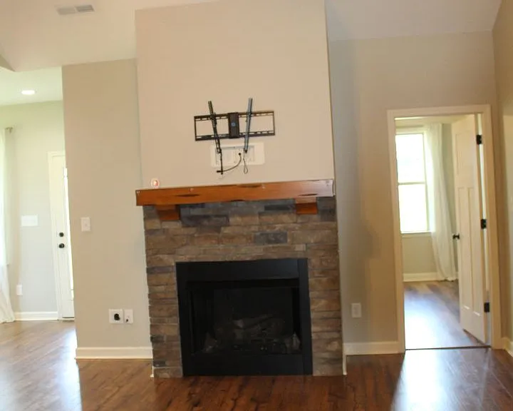 224 Planters Ridge Dr — Photo 2