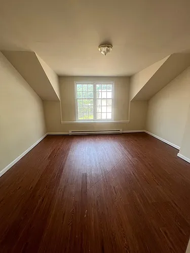 213 Pear St Photo 1