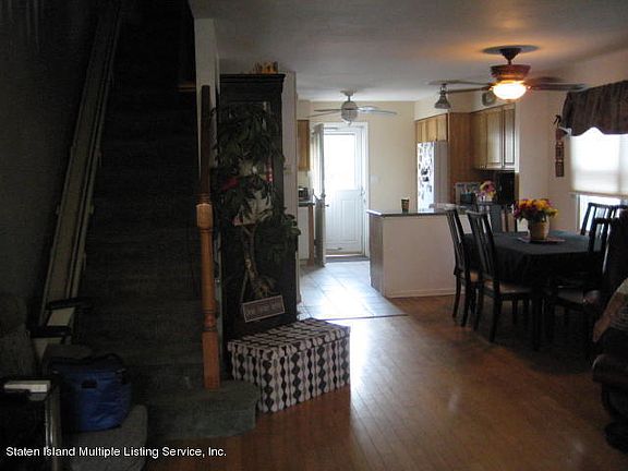 3rd image of 54 Seaver Ave