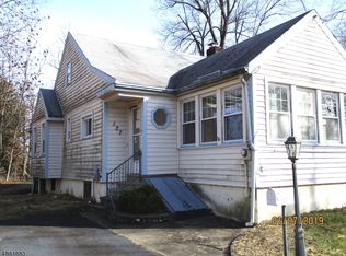 127 Riveredge Rd, Lincoln Park, NJ 07035