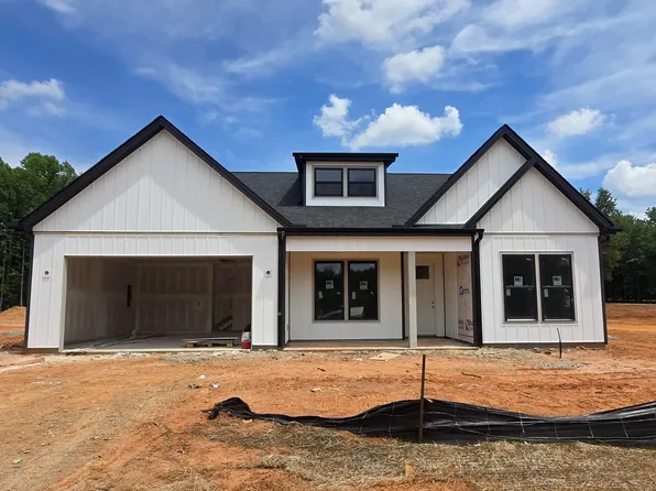 224 Sand Clay Rd, Chesnee, SC 29323