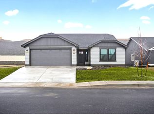 7010 W 25th Ave, Kennewick, WA 99338