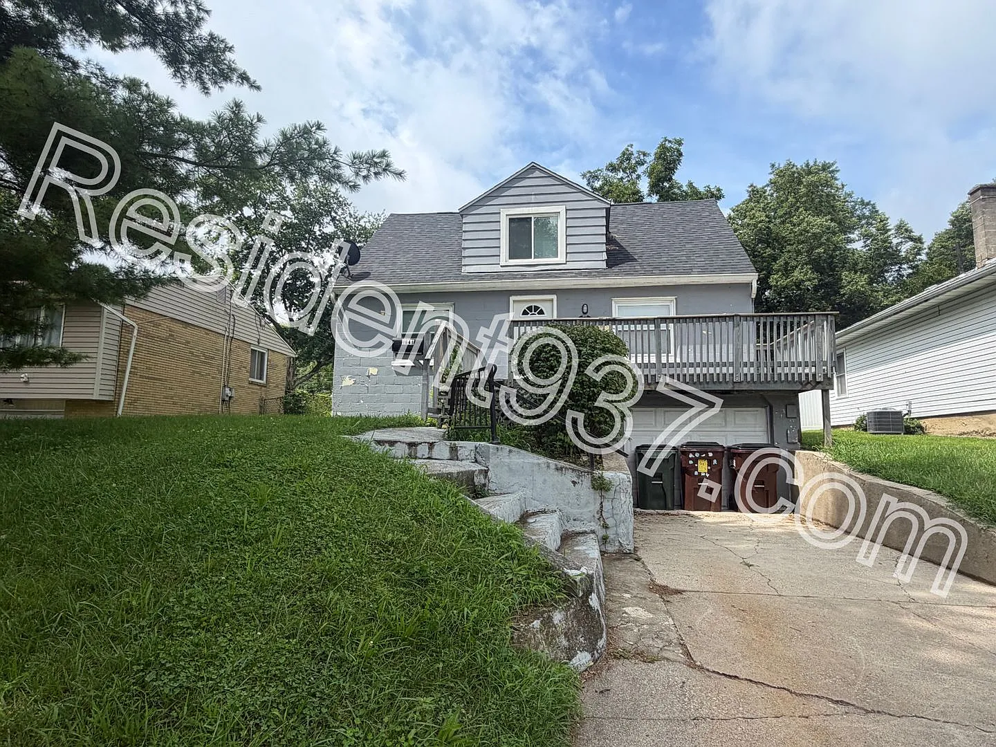 3 Bed 1 Bath Home — Photo 1