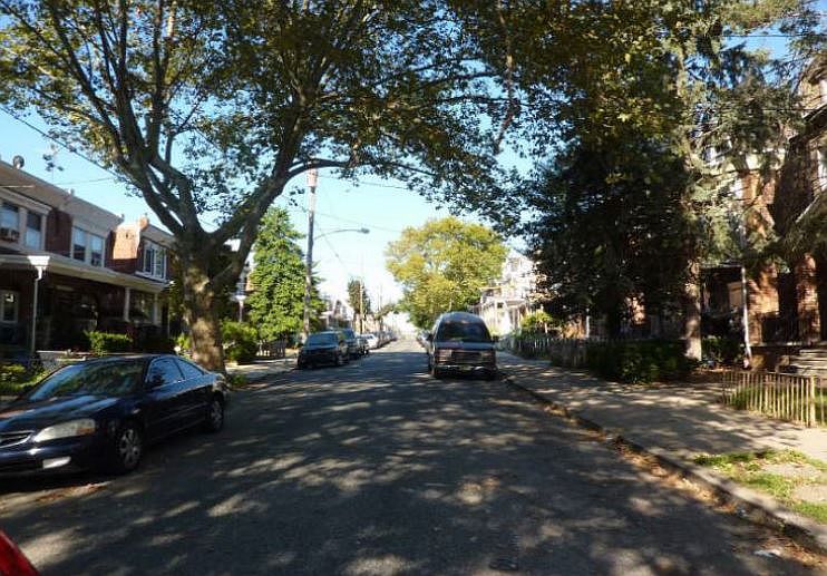 2nd image of 144 E Wellens Ave