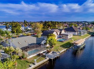 5402 Skyline Blvd, Cape Coral, FL 33914