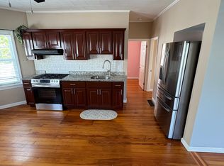193 Mount Hope Ave #1, Fall River, MA 02724