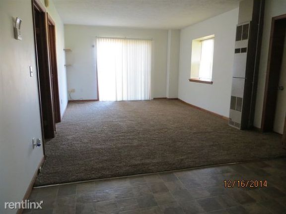 New Living Room & Kitchen flooring