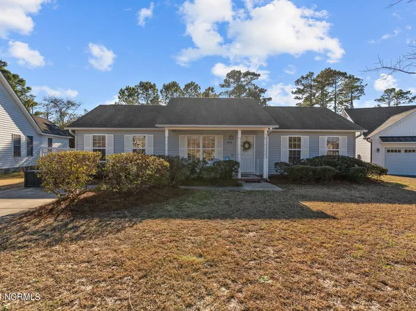 5030 N Hampton Drive SE, Southport, NC 28461