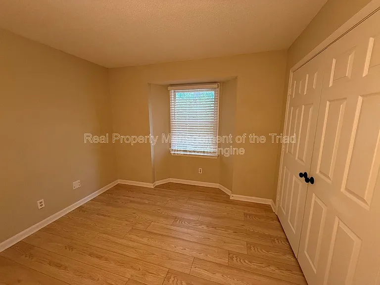 3117 Darden Rd #M — Photo 6