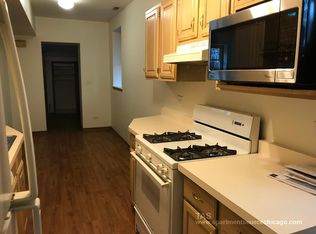 3832 N Fremont St #1, Chicago, IL 60613
