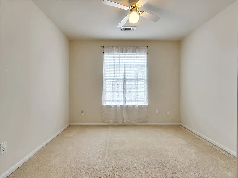 13315 Georgetown Dr — Photo 26