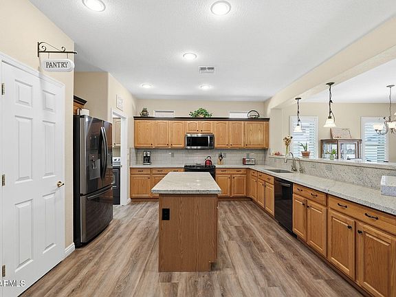 4th image of 3085 E FIRESTONE Drive