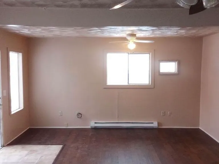 2020 E Dalton Ave — Photo 6