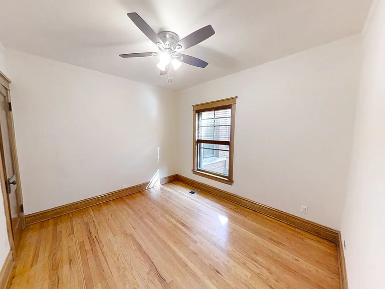 3761 N Lakewood Ave #1F — Photo 7
