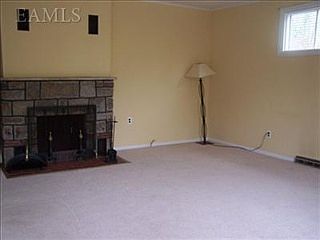 3rd image of 13 Brewster Dr