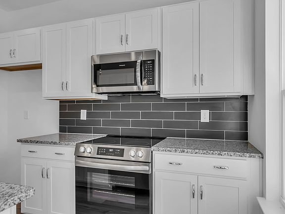 4th image of 112 Rosebush Ln Lot 34