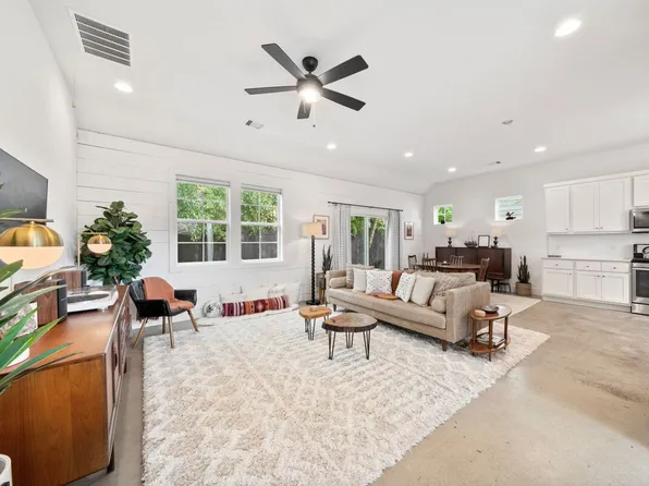 1307 Fort Branch Blvd #Id1492694p, Austin, TX 78721