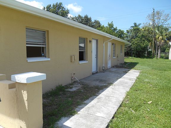 2nd image of 462 Carolina Ave #2