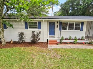 7626 Altus Dr S, Jacksonville, FL 32277