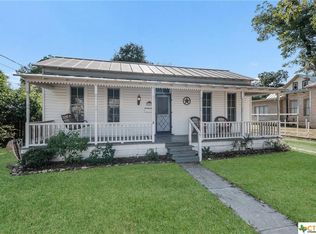329 N Guenther Ave, New Braunfels, TX 78130