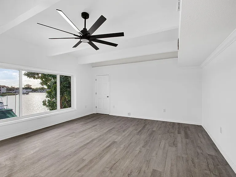 624 Southwind Cir #4 — Photo 7