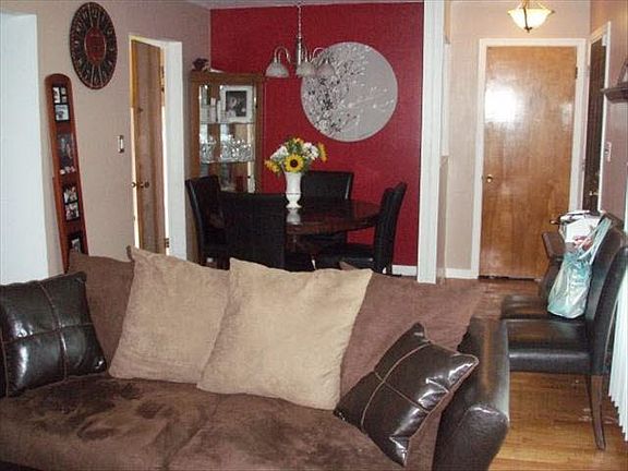 5th image of 646 Belton St
