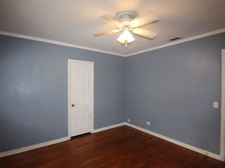 518 W Rusk St — Photo 18