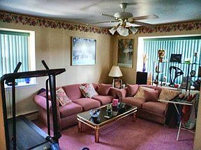 5th image of 3231 Wilshire Ln