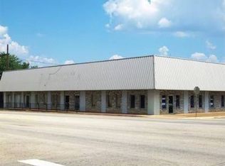 205 E Rusk St, Jacksonville, TX 75766