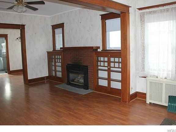 3rd image of 66 E Washington Ave