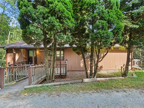 236 Cloudrise Lane, Banner Elk, NC 28604
