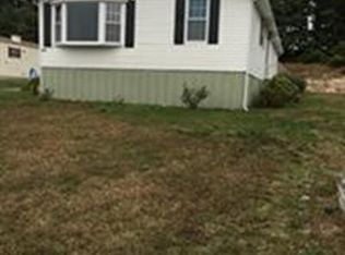 8 Coachmen Ter, Plymouth, MA 02360