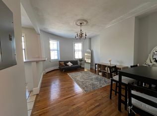 89 E Brookline St APT 3, Boston, MA 02118