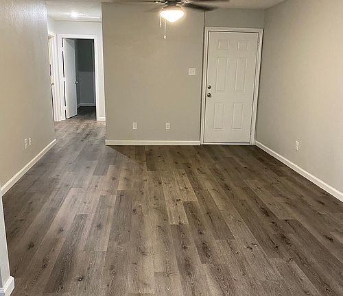 4th image of 404 Cates Dr #404