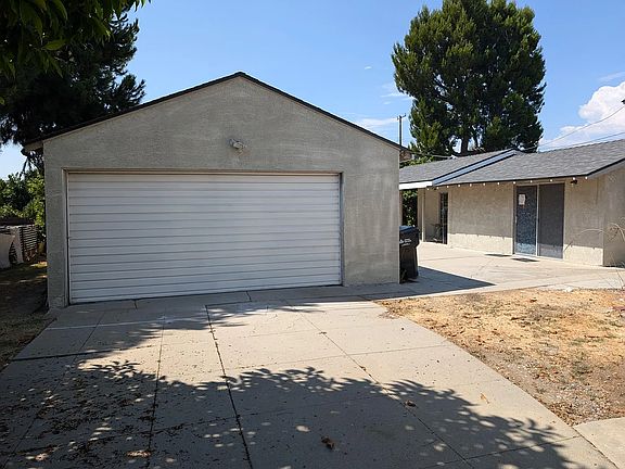 4th image of 1153 S Sunkist Ave