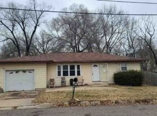 328 Randolph St, East Peoria, IL 61611