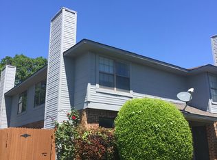 112 Peachtree Ct, Kennedale, TX 76060