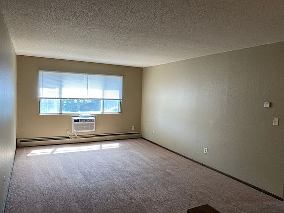 4th image of 41 Arlington Ave W APT 108