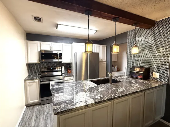 2210 Timberwood Ln, Russellville, AR 72802