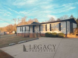 312 Randall Rd, Easley, SC 29642