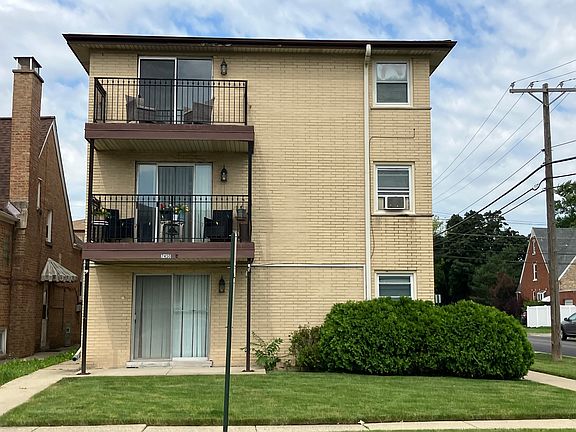 2nd image of 2450 N 77th Ct APT 3E