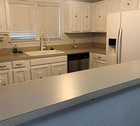 5th image of 254 Indian Mound Ct