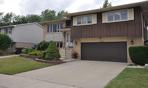 2nd image of 7500 161st St