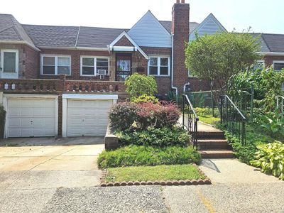 45-56 Utopia Parkway, Flushing, NY, 11358