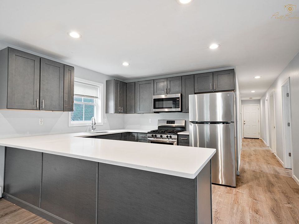 1st image of 174-176 Alabama Ave #2